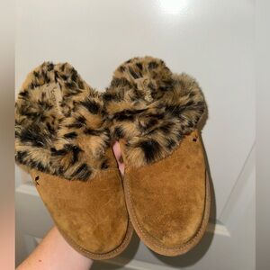 Koolaburra by UGG Milo Cheetah Print Slippers